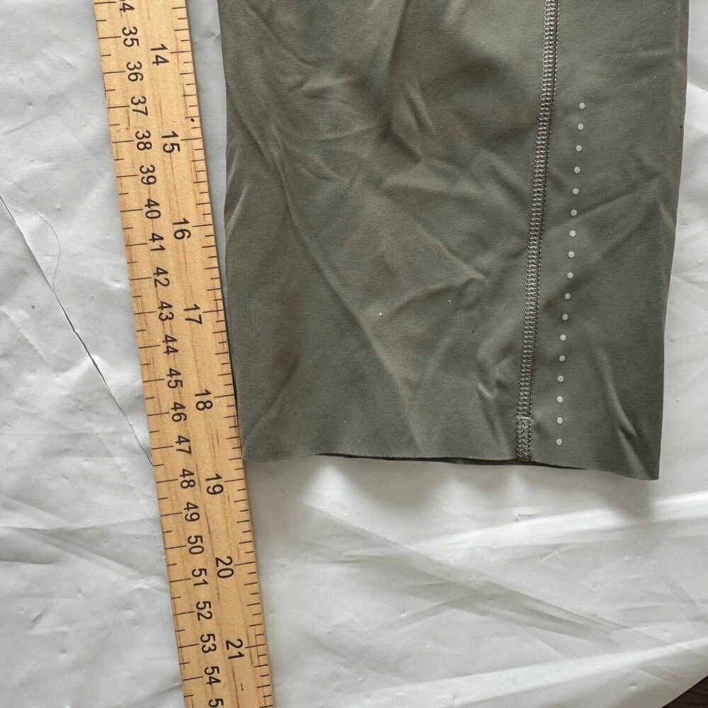 Lululemon Align High-Rise Crop Leggings 19" Women's Sz 12 Green Twill Nulu Yoga - Picture 11 of 12